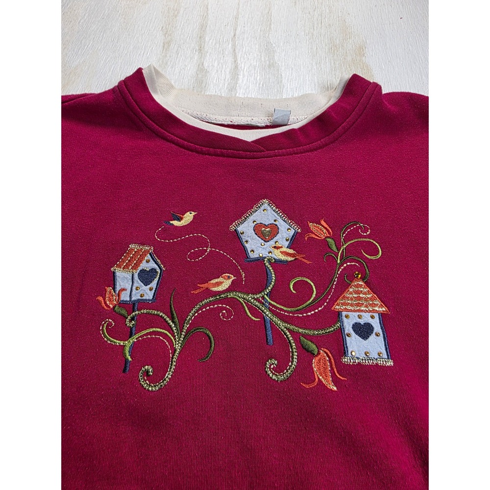 Vintage Embroidered Birdhouse Sweatshirt Magenta Red Cottagecore Grannycore L